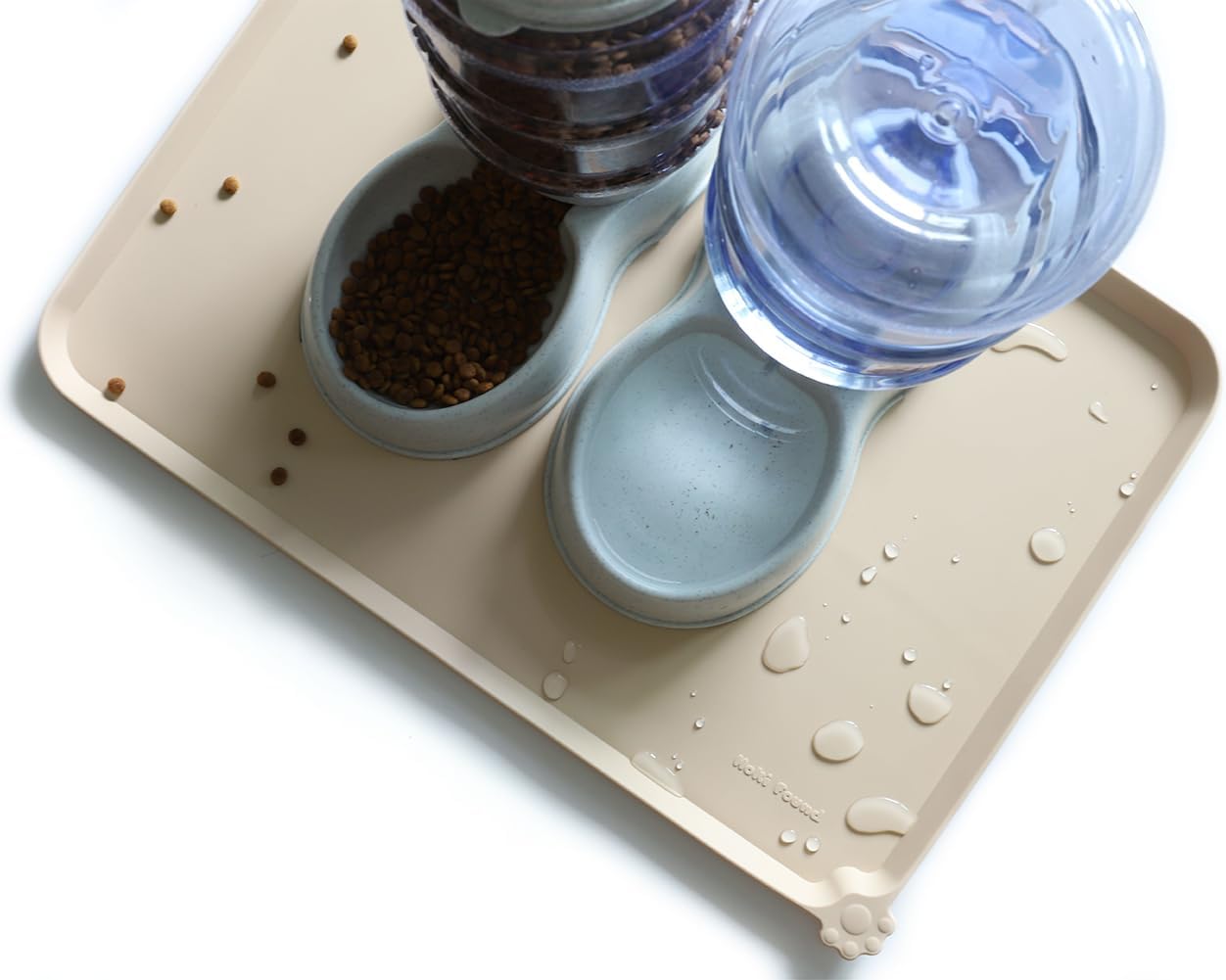 Hoki Found Large Silicone Pet Feeding Tray - Waterproof Dog Pet Cat Feeding Mat - Non Slip Pet Dog Cat Food Bowl Mats Placemat -Pet Water Mats for Carpet -Papayawhip